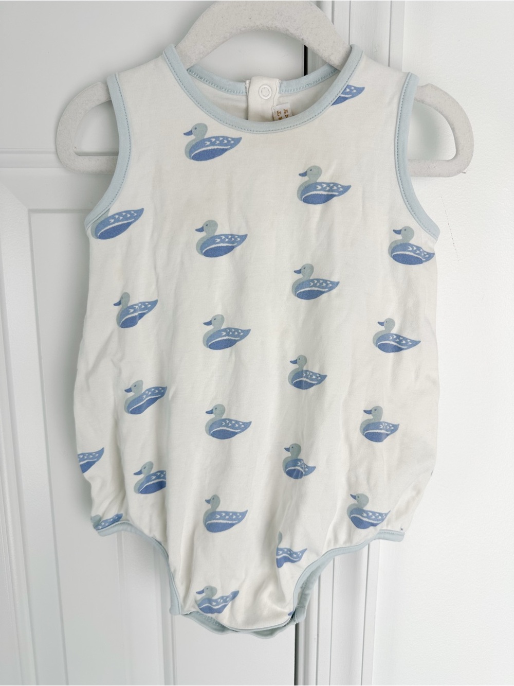 The Beaufort bonnet company duck bubble 12-18m GUC